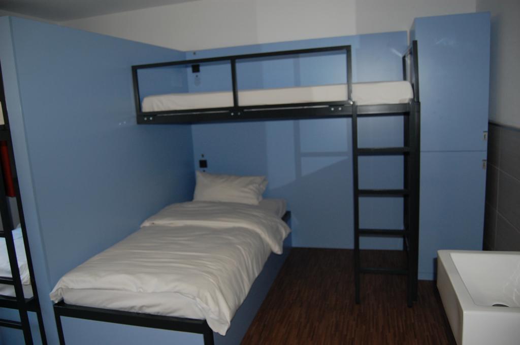 Hostel United Frankfurt Center *