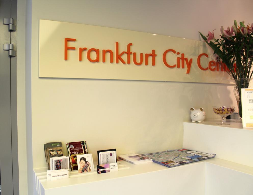 Hotel Easyhotel Frankfurt City Center 2*