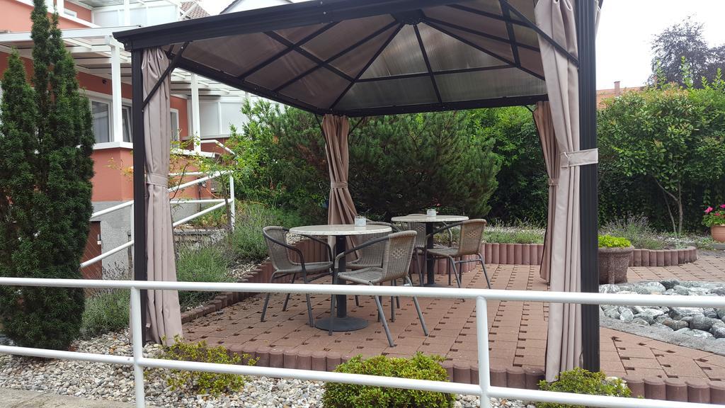 Hotel Niederrad 3*