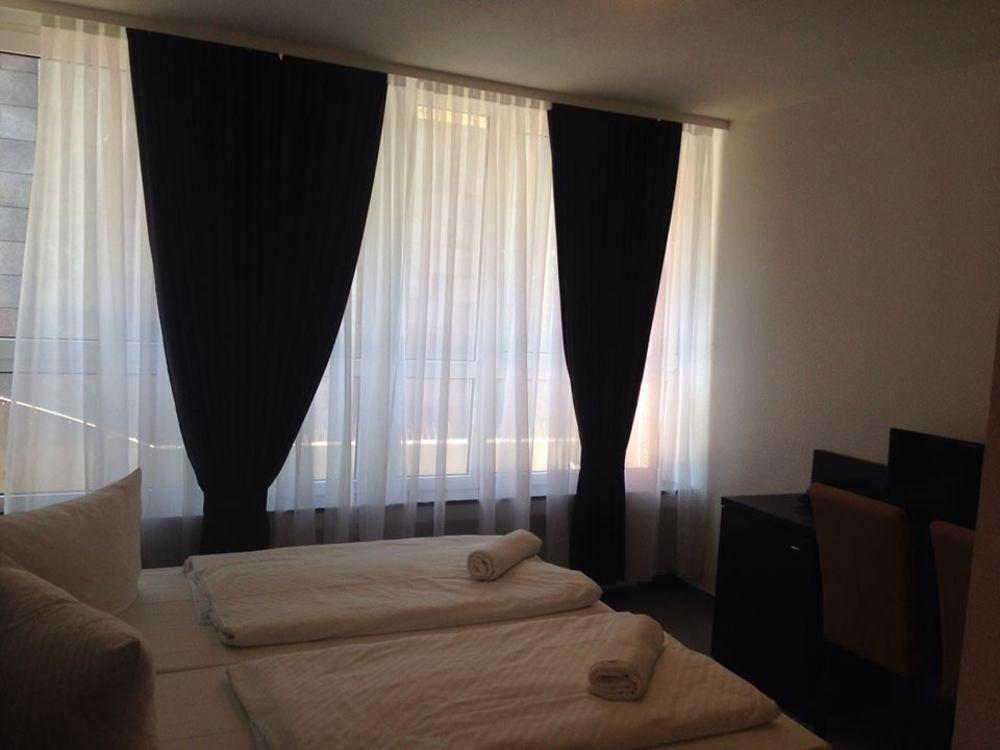 Mosel Hotel 3*