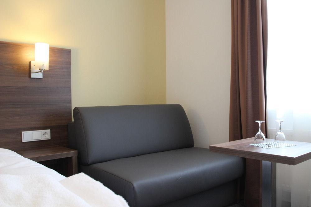 Goethe Business By Trip 3* Frankfurt am Main