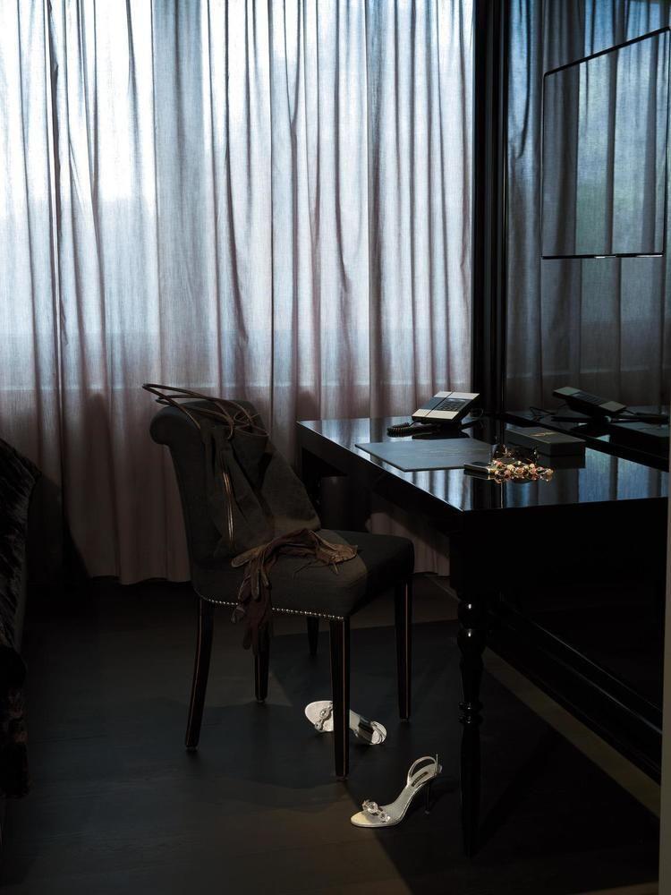 Roomers Frankfurt Central, Autograph Collection 5*