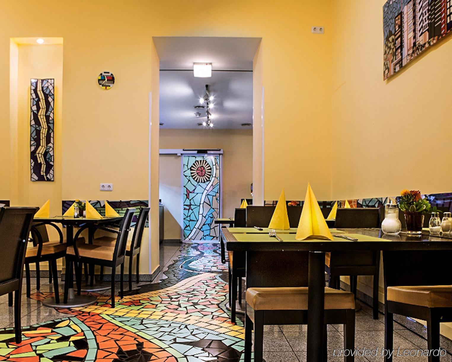 Grand Downtown 4*