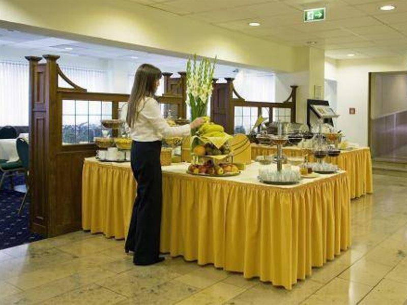 Hotel Excelsior - Central Station 3*