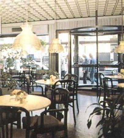 Hotel Excelsior - Central Station 3*