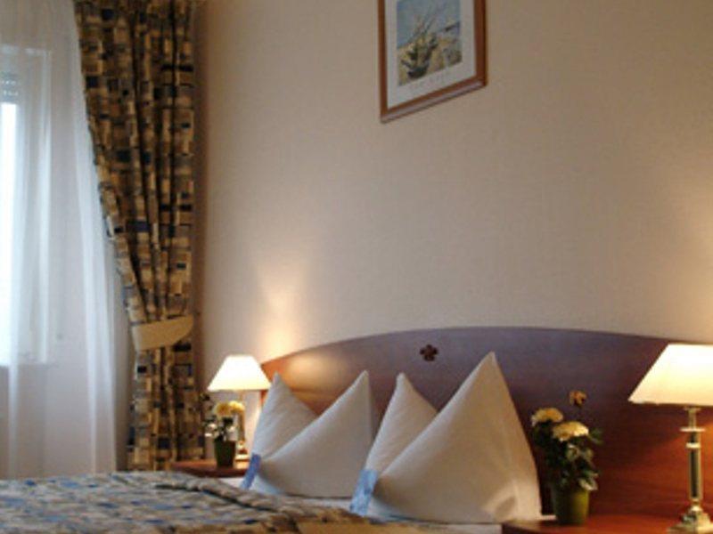 City Frankfurt 3*