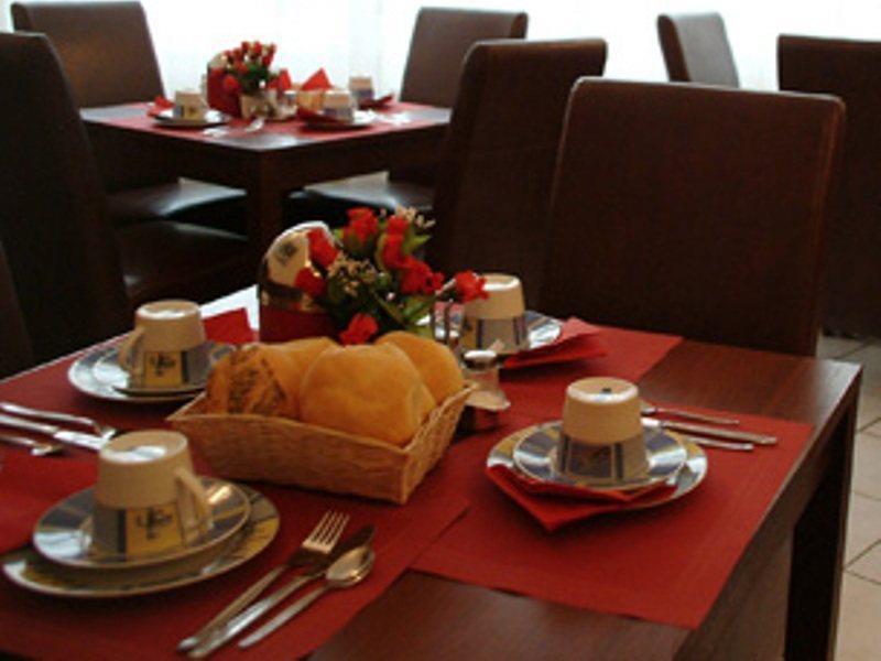 City Frankfurt Hotel 3*