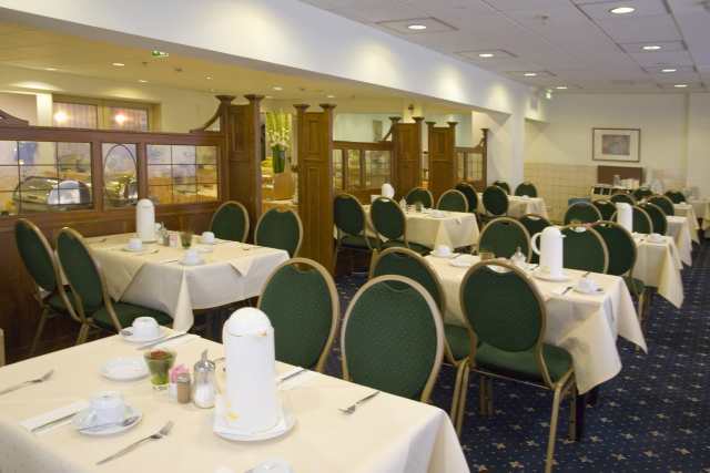 Excelsior - Central Station Hotel 3*