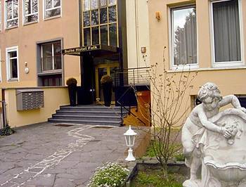 The Garden Aparthotel 4*