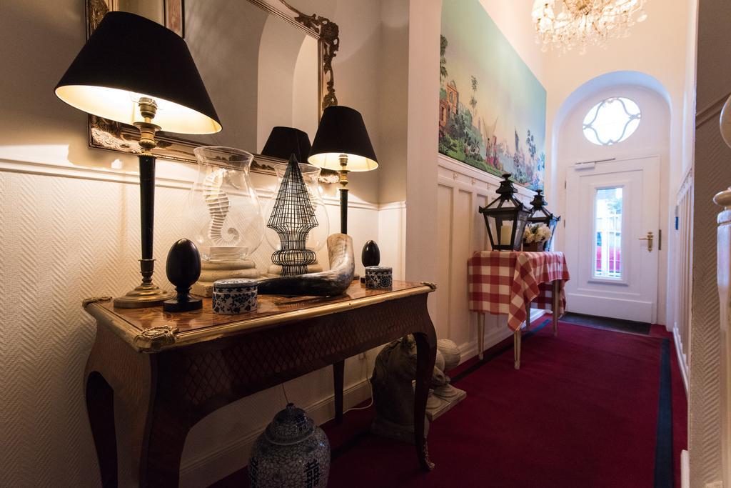 Aparthotel Dirazi & Gmbh 4*