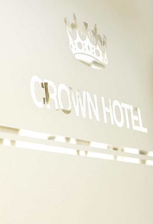 Hotel Crown 2*