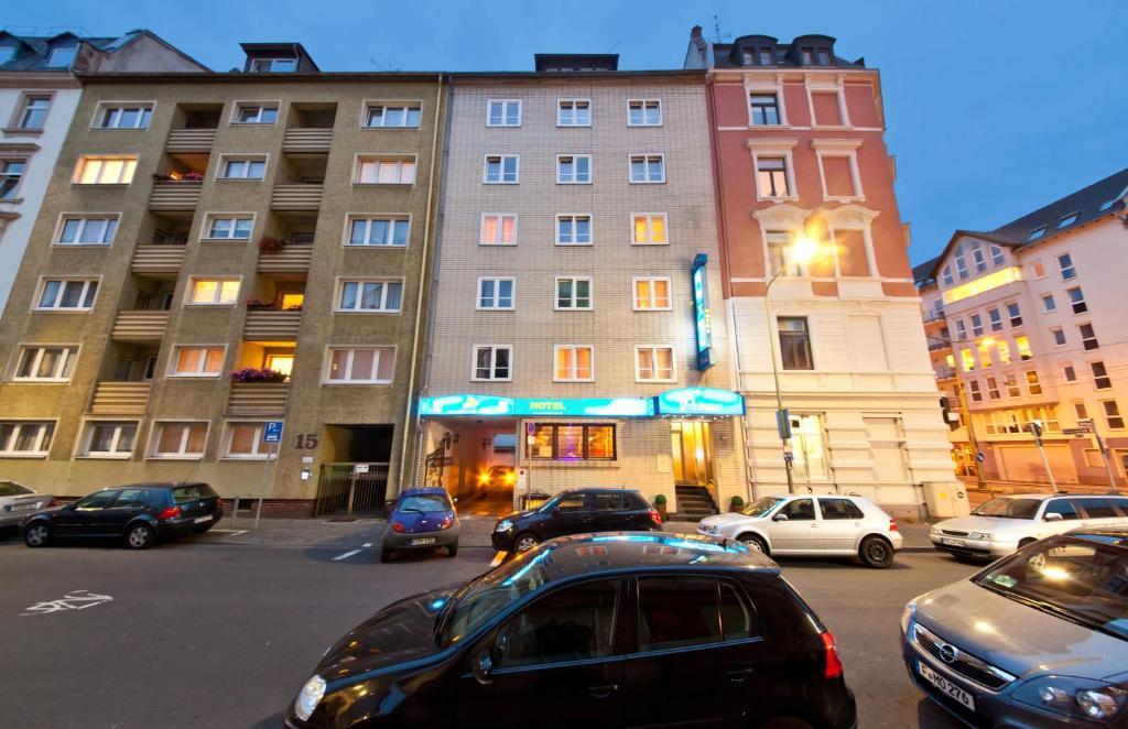 Hotel Primus Frankfurt Sachsenhausen 3*