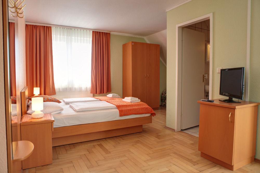 Garni Roedelheimer Hof Hotel