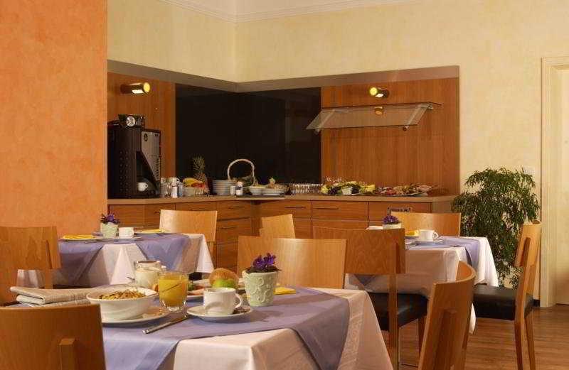 Senator Hotel 3*