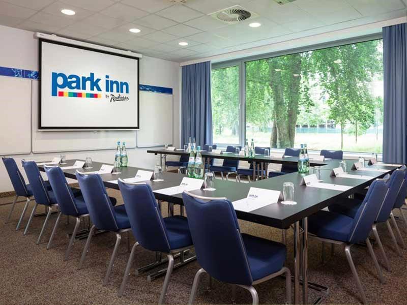 Park By Radisson Frankfurt Airport 3* Frankfurt am Main