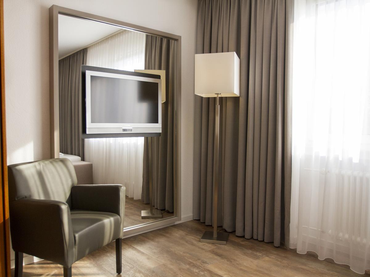 Parkside Hotel