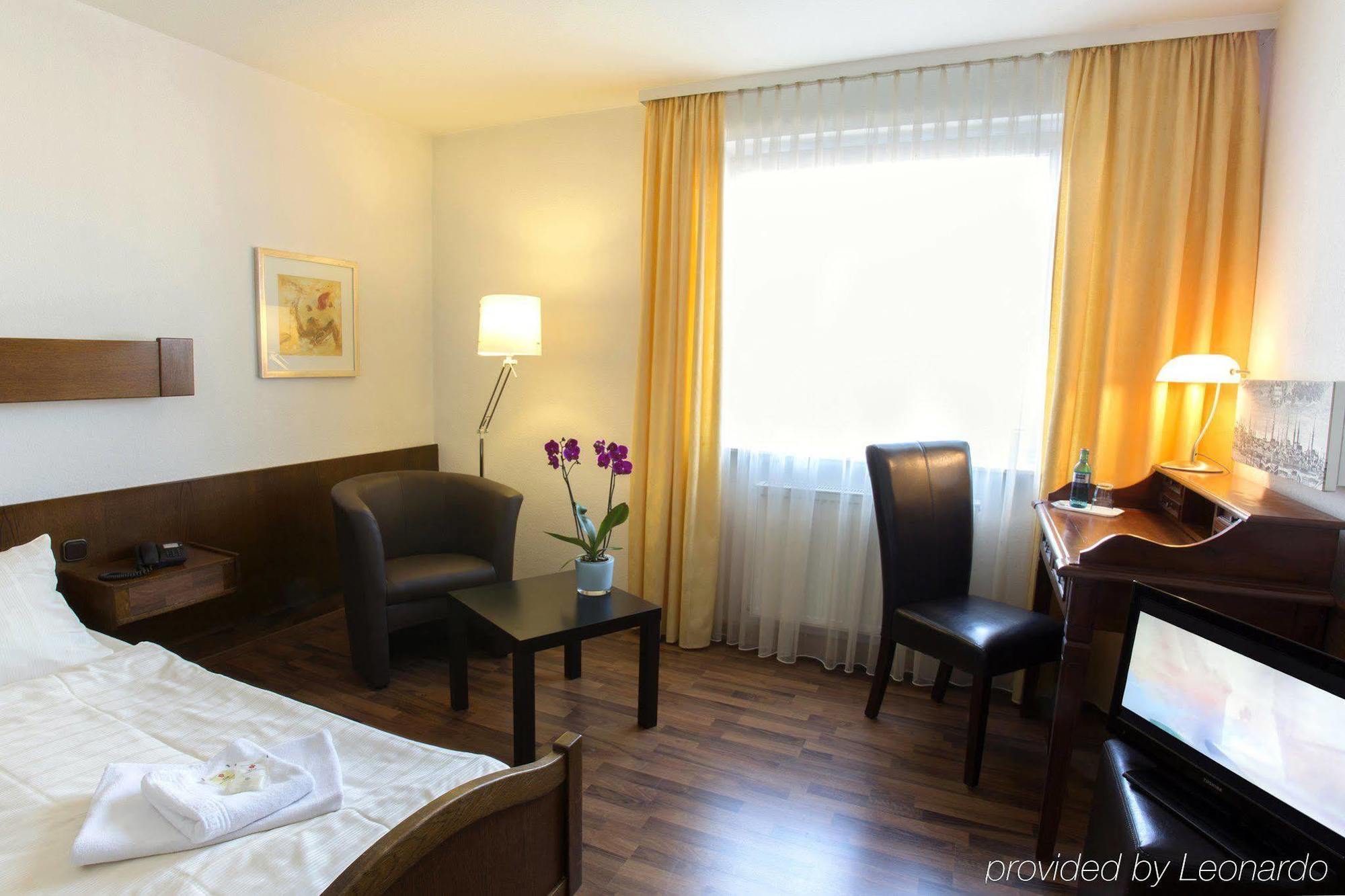 Post Frankfurt-airport Hotel 3*