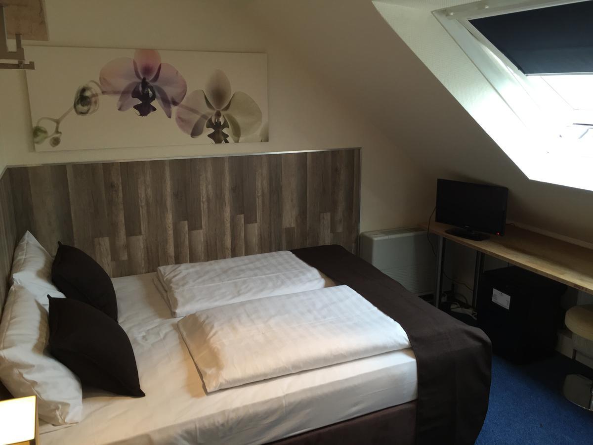 Lloyed 3* Frankfurt am Main
