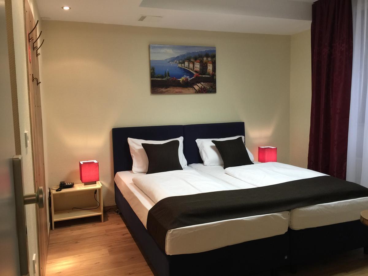 Hotel Lloyed