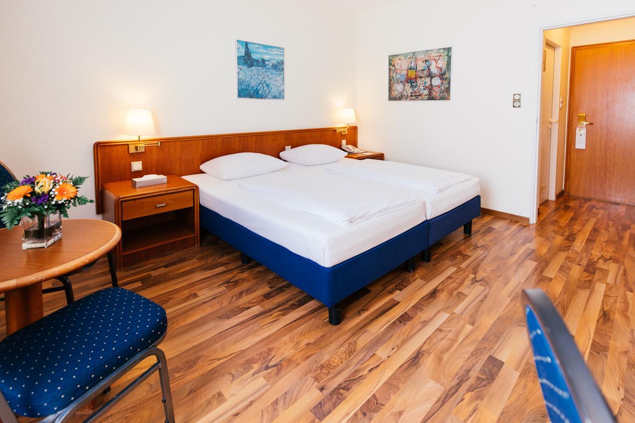 Excelsior - Central Station Hotel