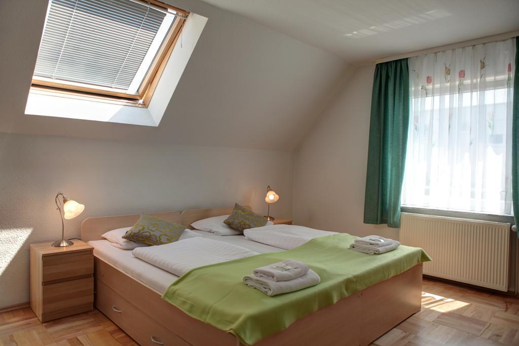 Garni Roedelheimer Hof 2*