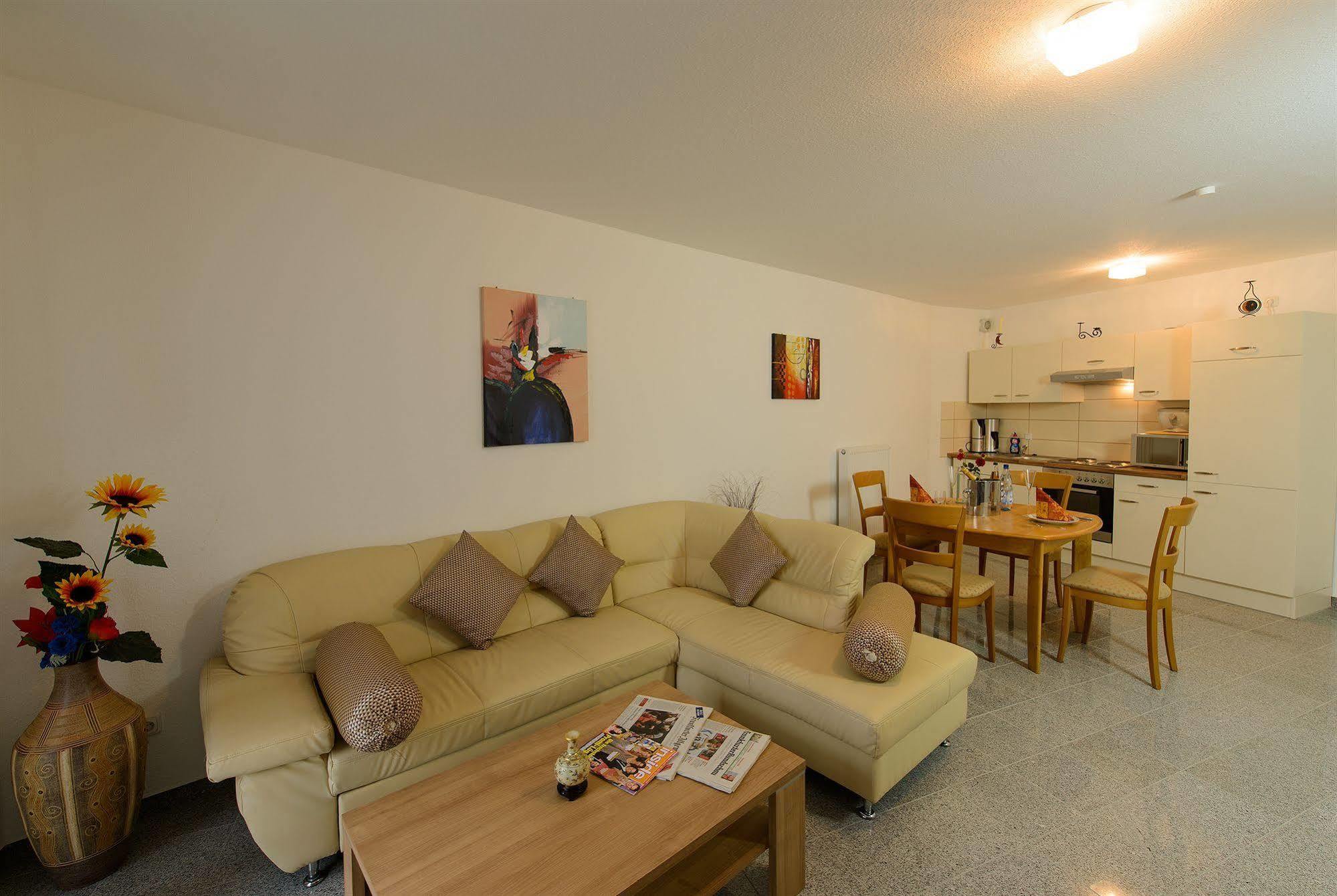 Naam Hotel&apartment Frankfurt City-messe Airport Hotel Frankfurt am Main