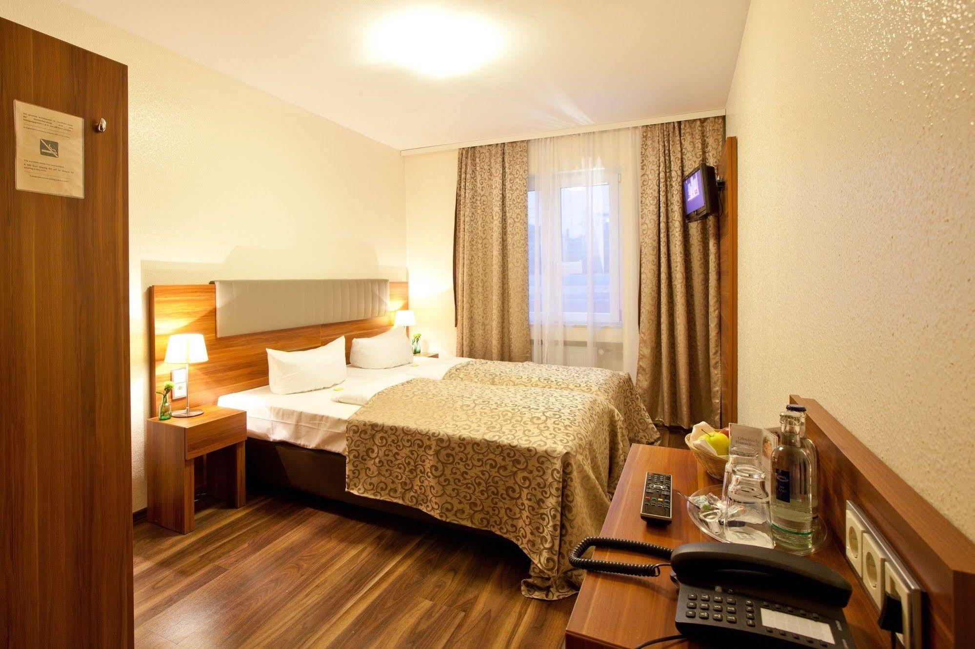 Frankfurt Messe 3* Frankfurt am Main