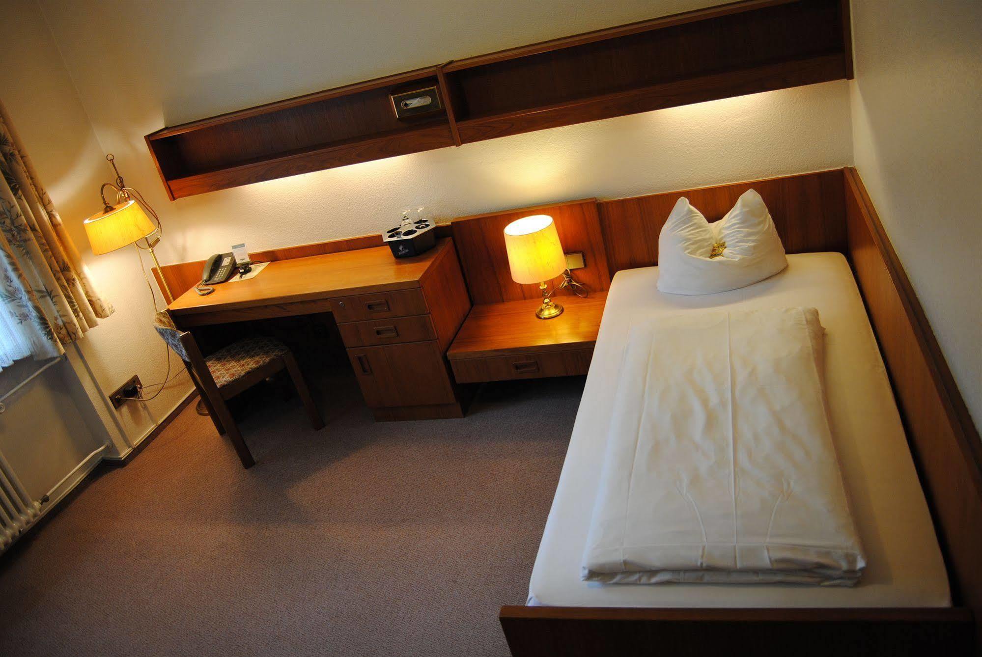 Parkside Hotel