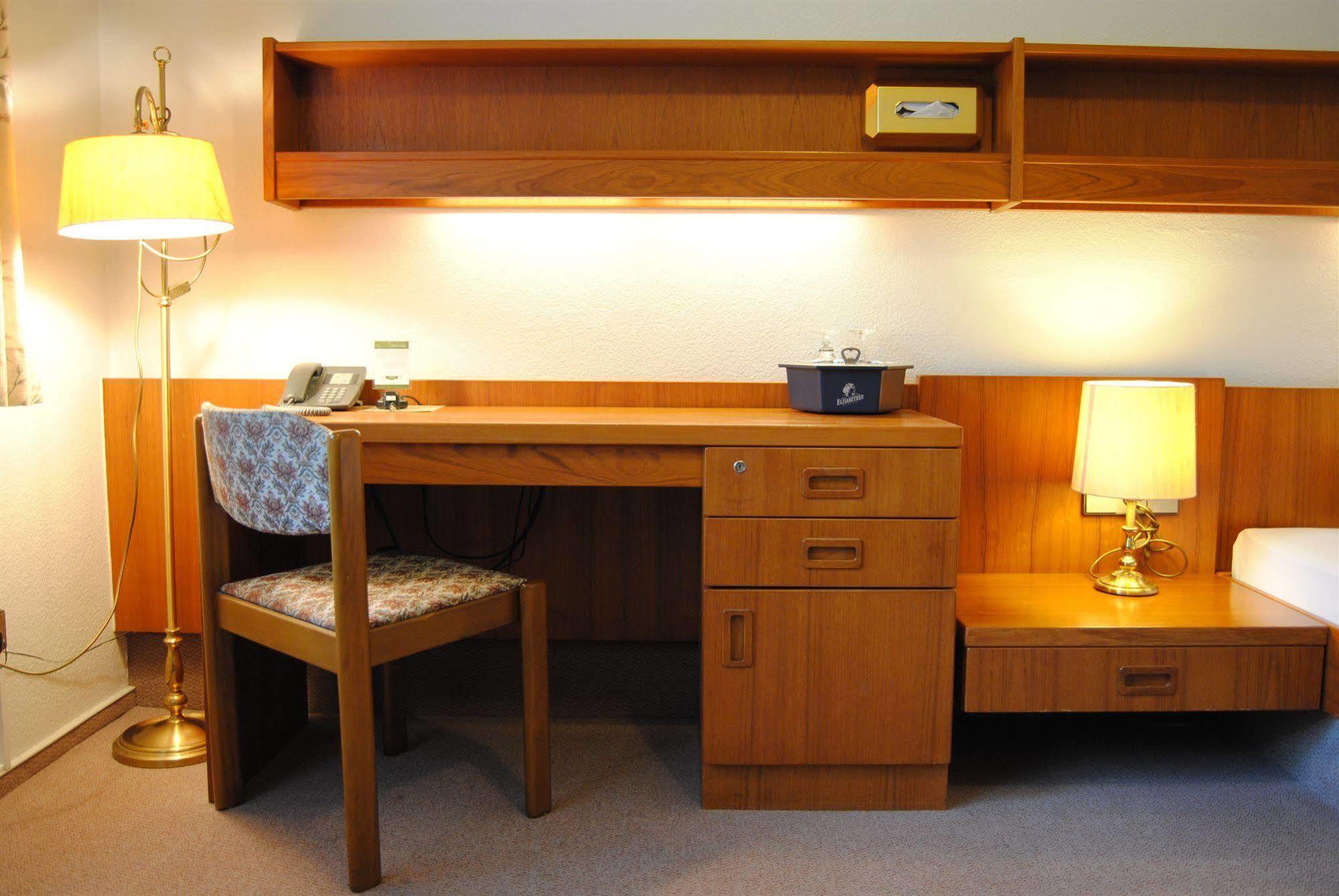 Hotel Parkside 3*