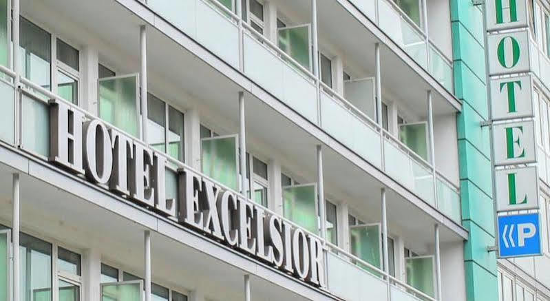 Excelsior - Central Station