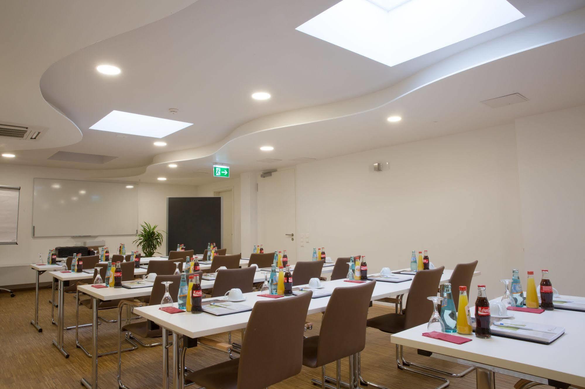 Goethe Business By Trip Hotel
