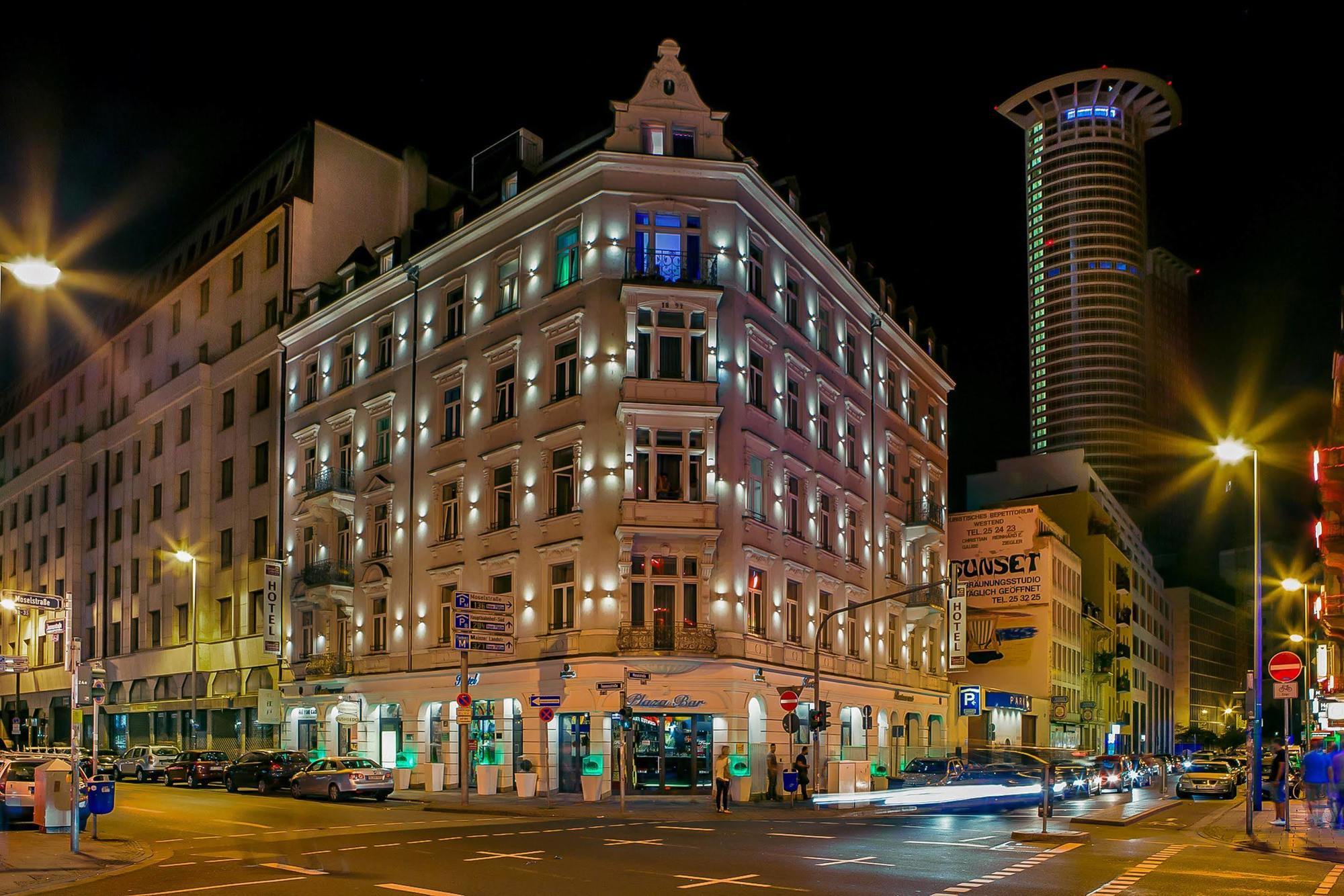 Grand Downtown 4*
