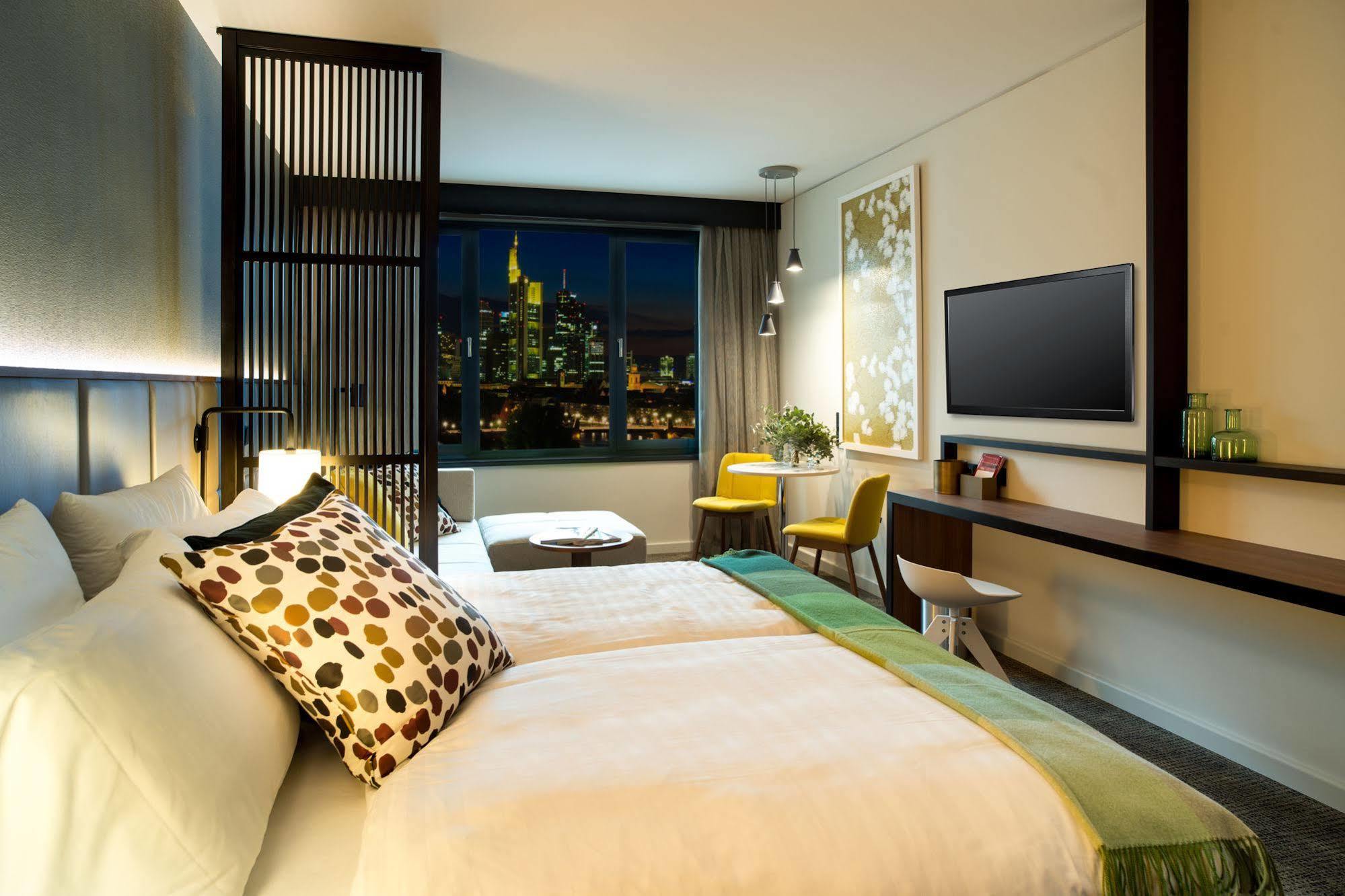 Adina Frankfurt Hotel