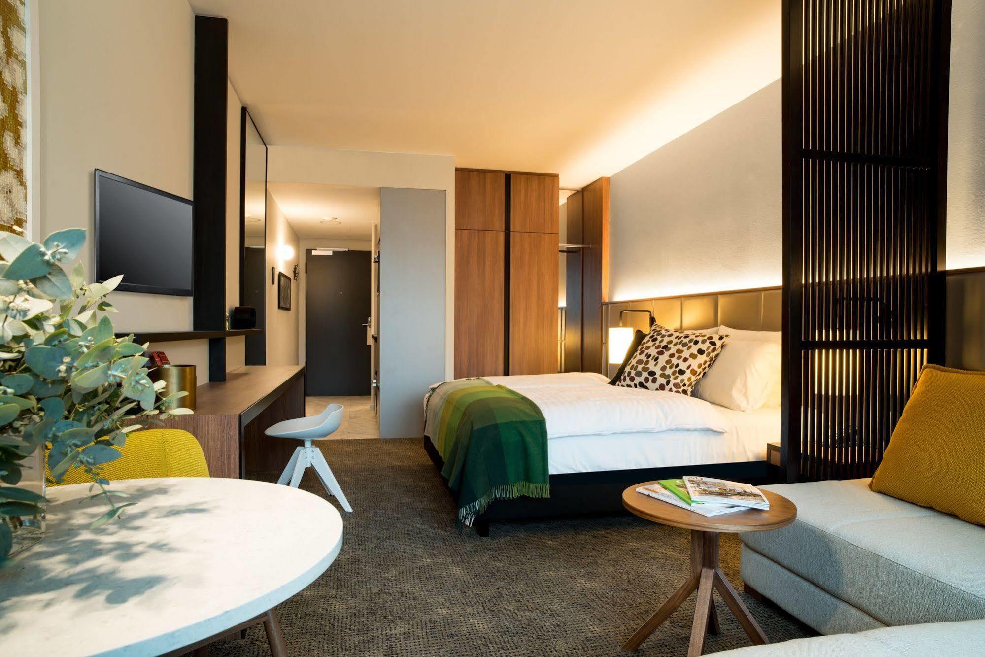 Adina Frankfurt 4*