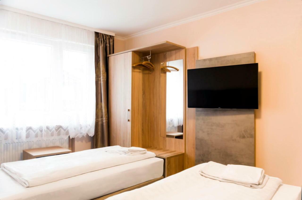Royal Hotel
