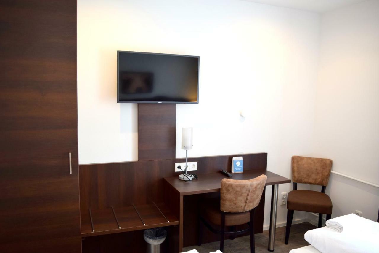 Hotel Trip Budget Messe 3*