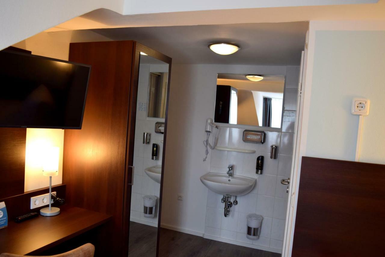 Trip Budget Messe Hotel 3*