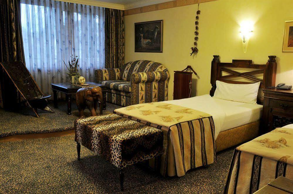 Hotel Westend An Der Messe Fráncfort del Meno