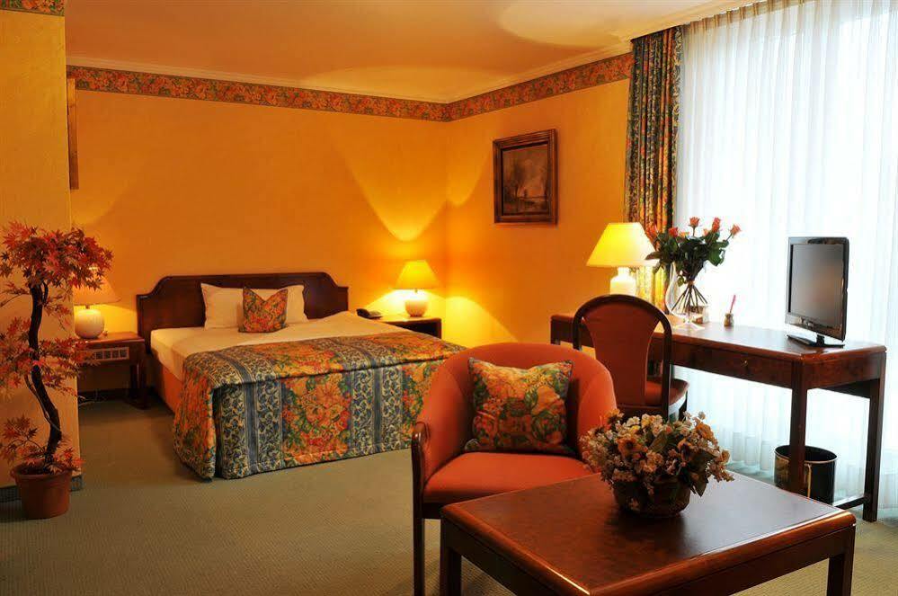 Hotel Westend An Der Messe Fráncfort del Meno