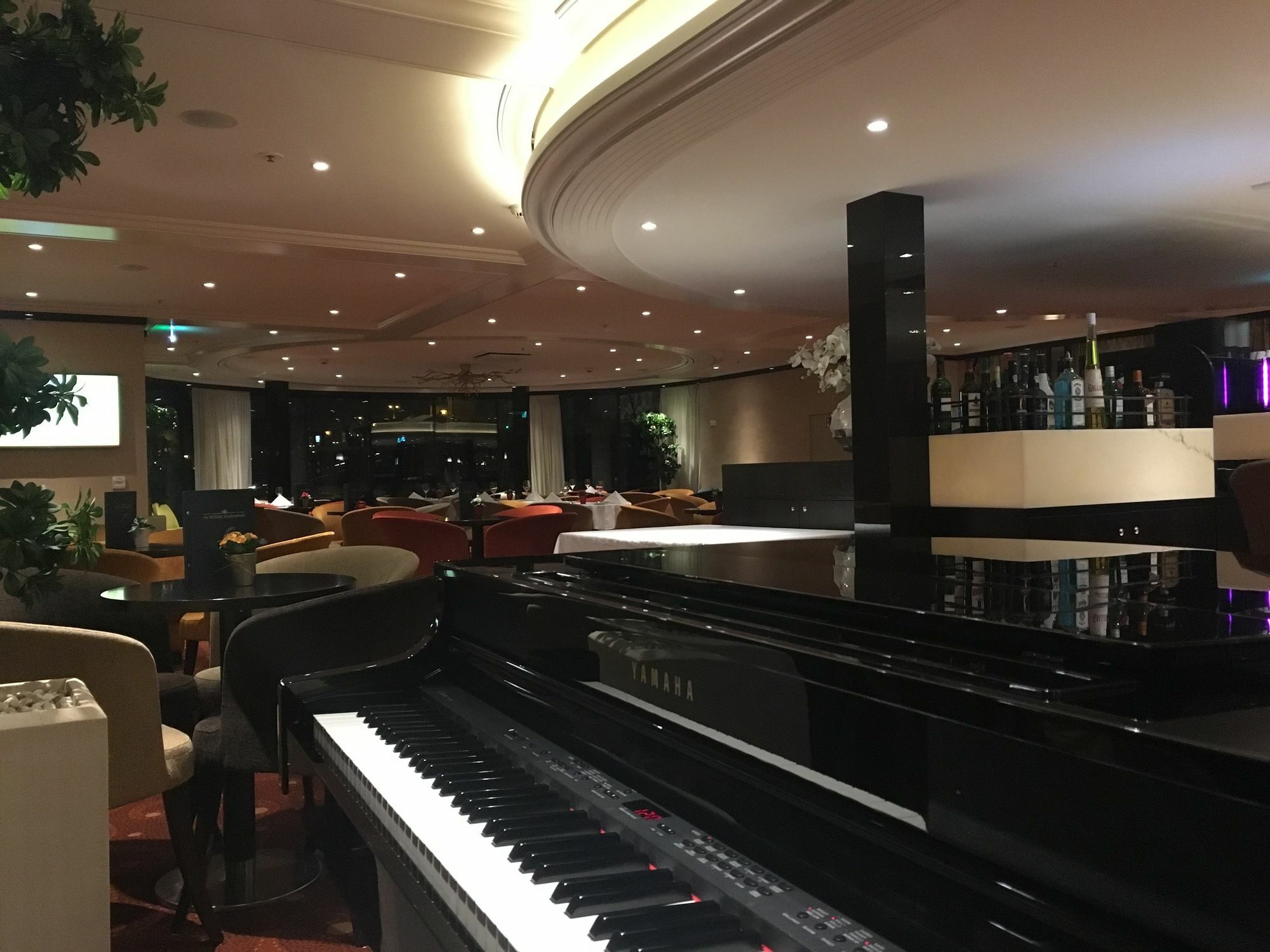 Knm Ms William Shakespeare - Frankfurt Hotel