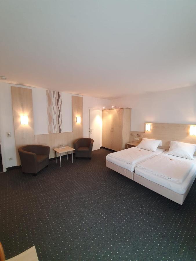 Hotel Mondial Comfort - Frankfurt Centre 3*