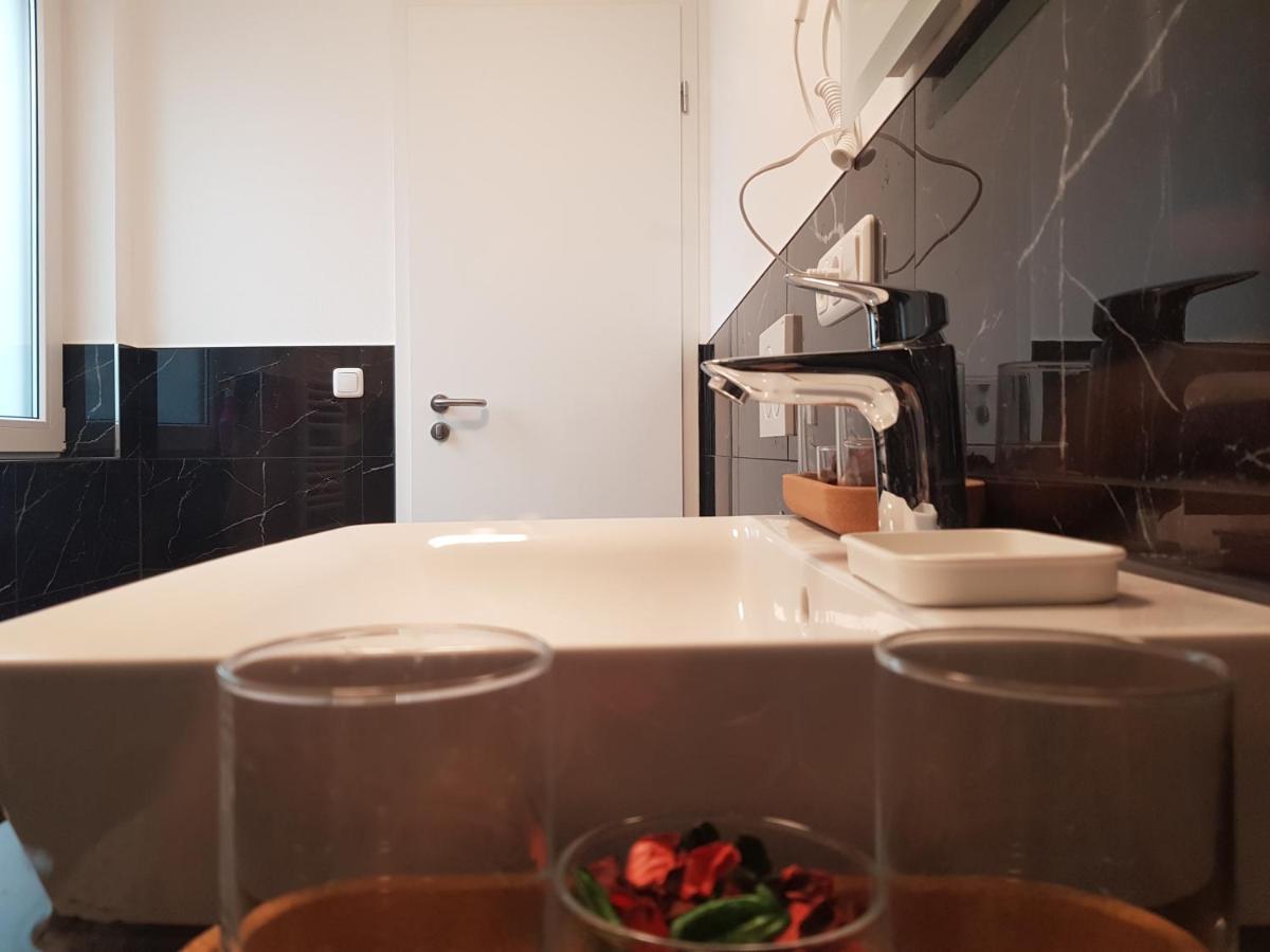 Hotel Emiliana Am Bahnhof 3*