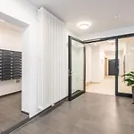 Modern Studio And Good Located