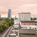 Modern Studio And Good Located