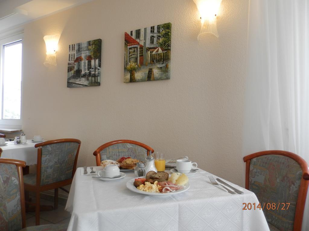 Bornheimer Hof 3*