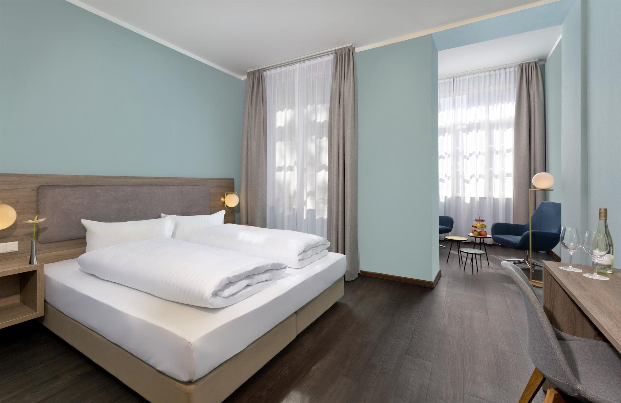 Savigny Frankfurt City Hotel