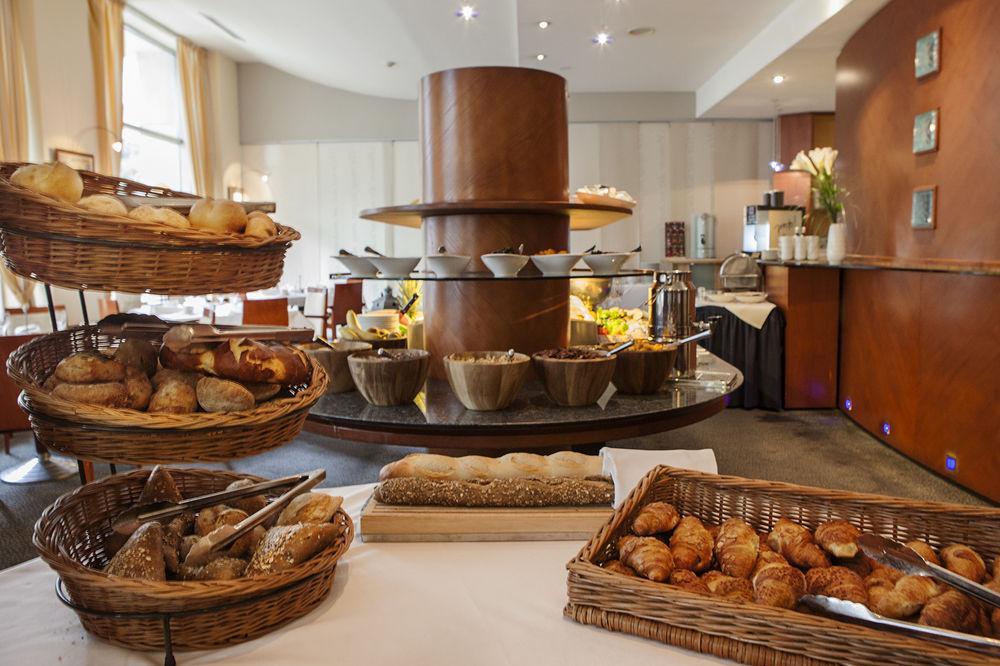 Savigny Frankfurt City Hotel 4*