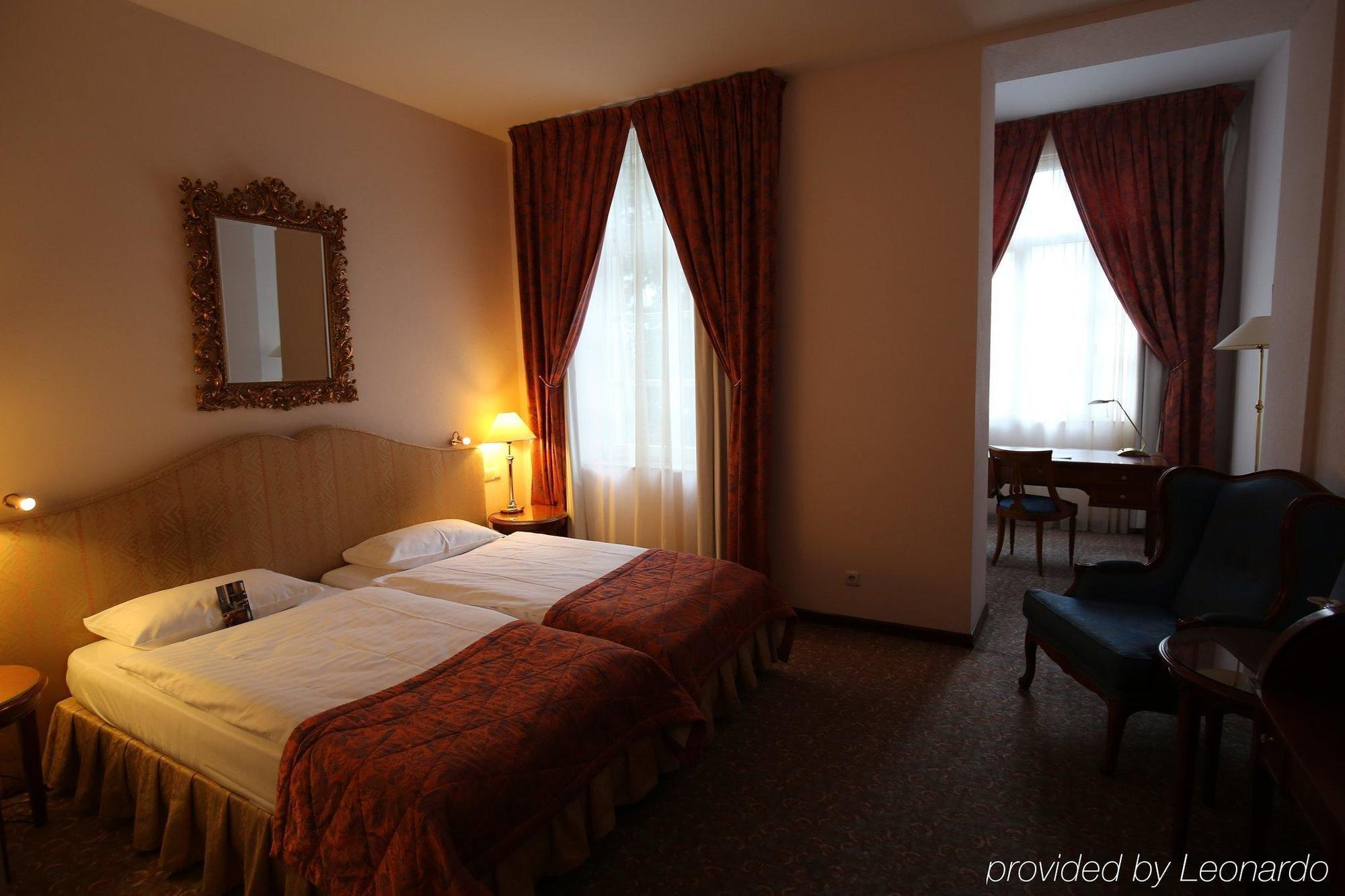 Savigny Frankfurt City Hotel