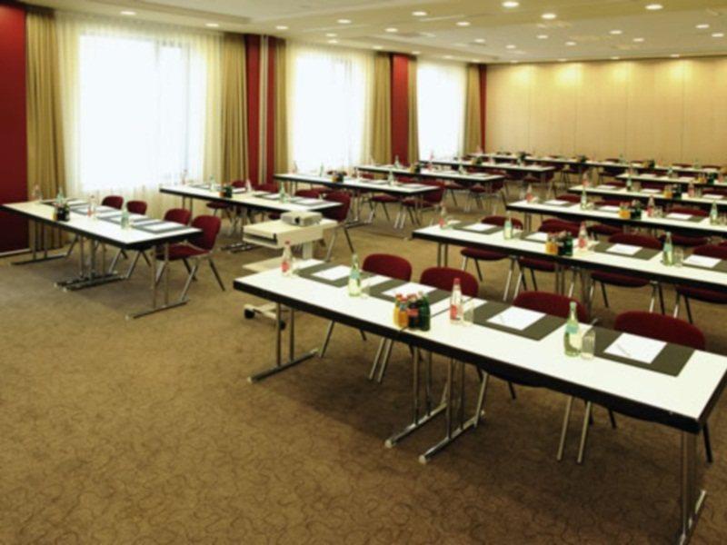 Avani Frankfurt - Previously Nh Collection Frankfurt 4* Frankfurt am Main