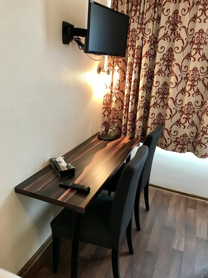 Gasthuis Alpha - Frankfurt Station 3*